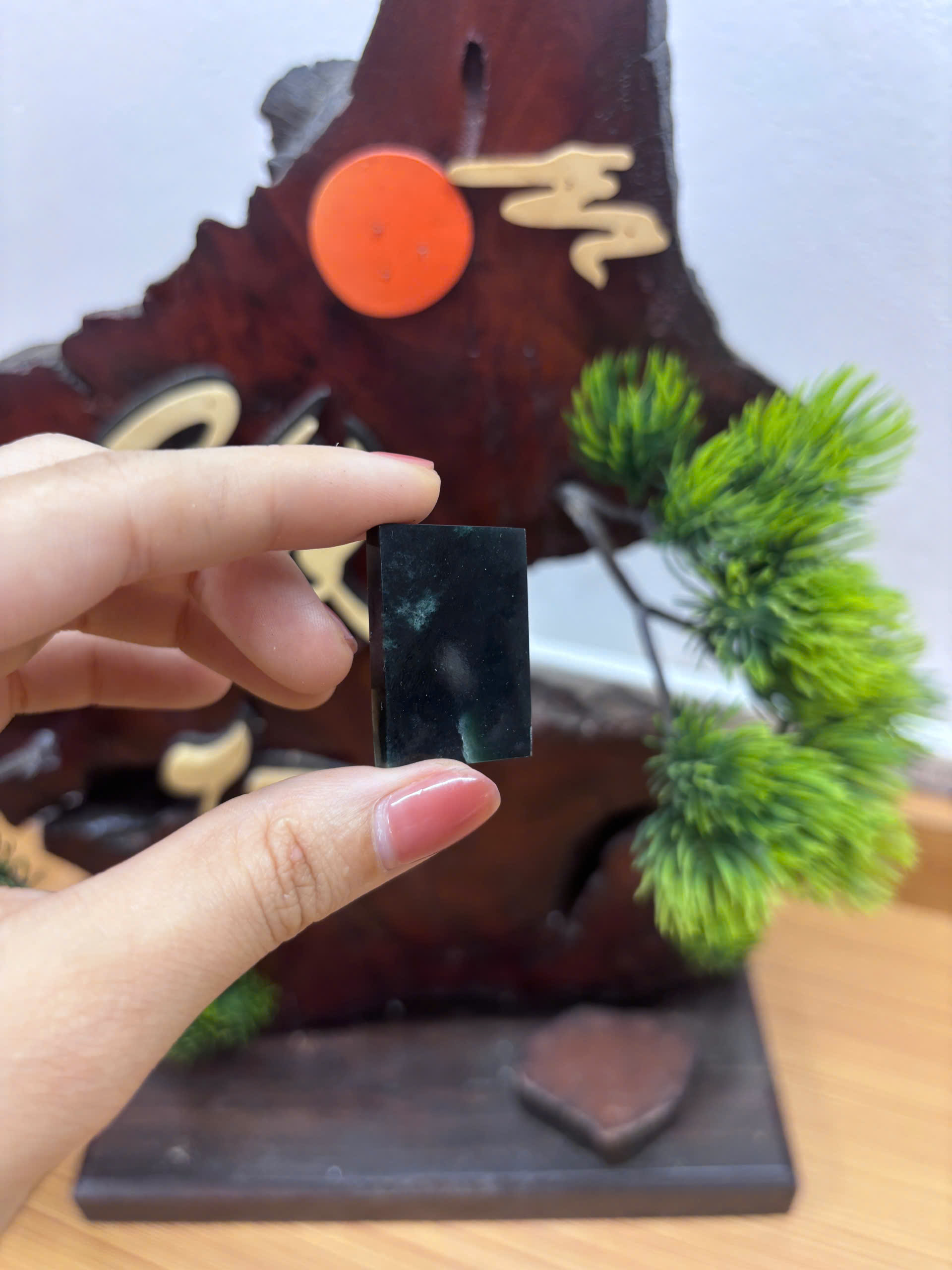 PK080 - Vòng mặt vô sự bài màu mực dục chủng nếp kích thước 32x23x4.2 mm