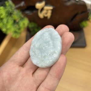 Alternative view of PK033 - Vòng mặt Phật màu Xanh ngọc chủng nếp hóakeo kích thước 46x38x12 mm