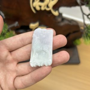 Alternative view of PK039 - Vòng mặt sói màu trắng xanh chủng nếp hóa kích thước 48x25x5.6 mm