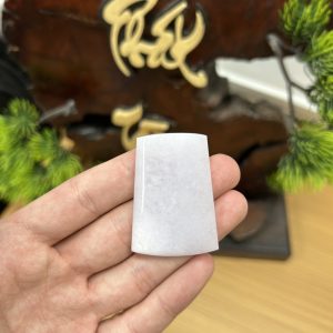 PK060 - Vòng mặt vô sự bài màu trắng chủng nếp hóa kích thước 45x30x5.8 mm